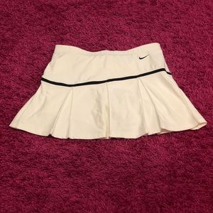 Nike tennis skirt